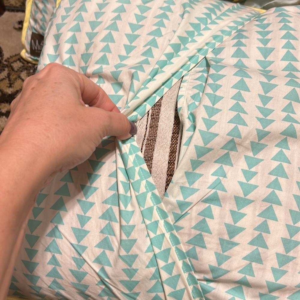 Set of 2 Matilda Jane Pillowcases with inserts. - Picture 4 of 5